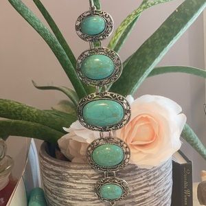 Beautiful turquoise bracelet